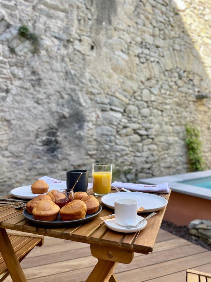 La Maison Du Puits Cesseras 外观 照片